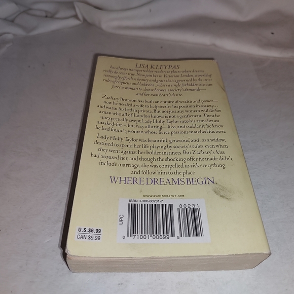 Where Dreams Begin by Lisa Kleypas 2000 Used PB - Picture 4 of 6